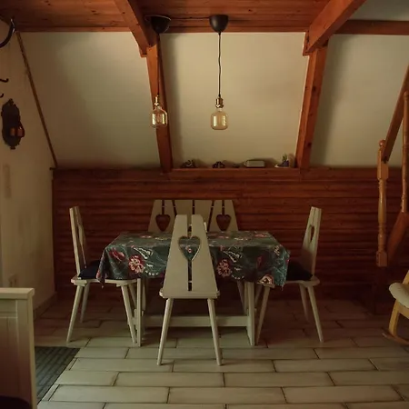 Ferienhaus Kiskalacs Verőcemaros